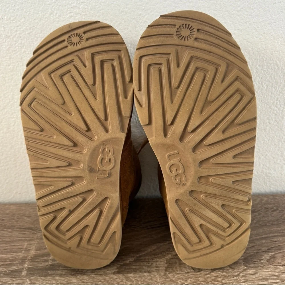 UGG Neumel II Lace Up Boots, Size 5